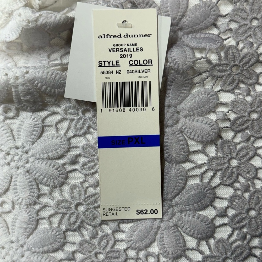 Alfred Dunner size PXL white and gray ombré shirt NWT, never before worn! - Picture 10 of 10